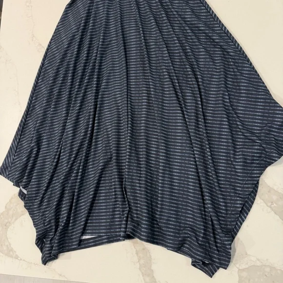 prAna Saxon Racerback Halter Asymmetrical Dress Womens Small Navy Blue Striped - Picture 2 of 10